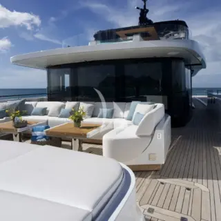 WHITE STAR - Bridge Deck Forward 