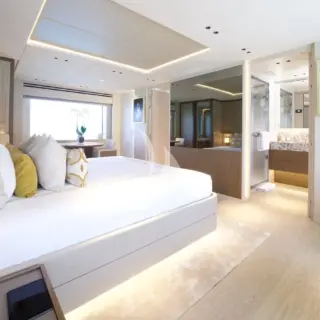 WHITE STAR - Master Cabin