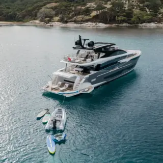 LADY B II - Image 4