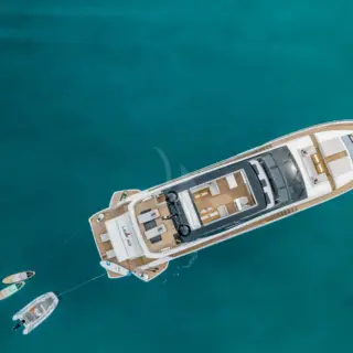 LADY B II - Image 5