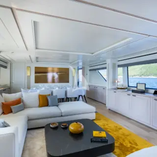 VALENTINA II - Main salon