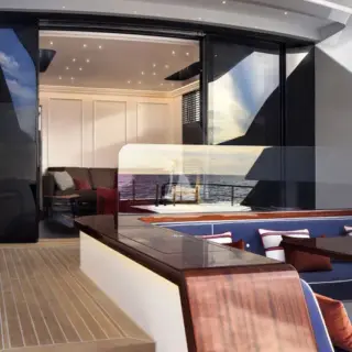 THE GENTLEMAN - Main Deck Aft