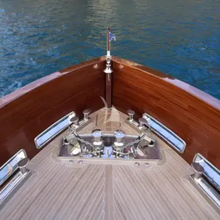 THE GENTLEMAN - Bow