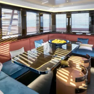 THE GENTLEMAN - Dining Area