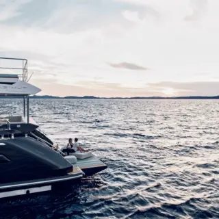 Beach club - image courtesy of Azimut and the Grande 27M model. ASR photography coming soon