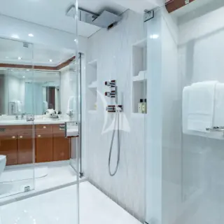NO SHORTCUTS - Master Ensuite