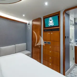 NO SHORTCUTS - VIP Queen Stateroom