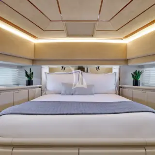 APEΙRON BLUE - VIP cabin