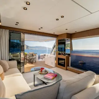 SEA DIAMOND - Image 17