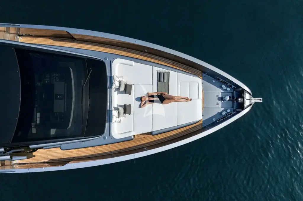 LADY C II - Image 5