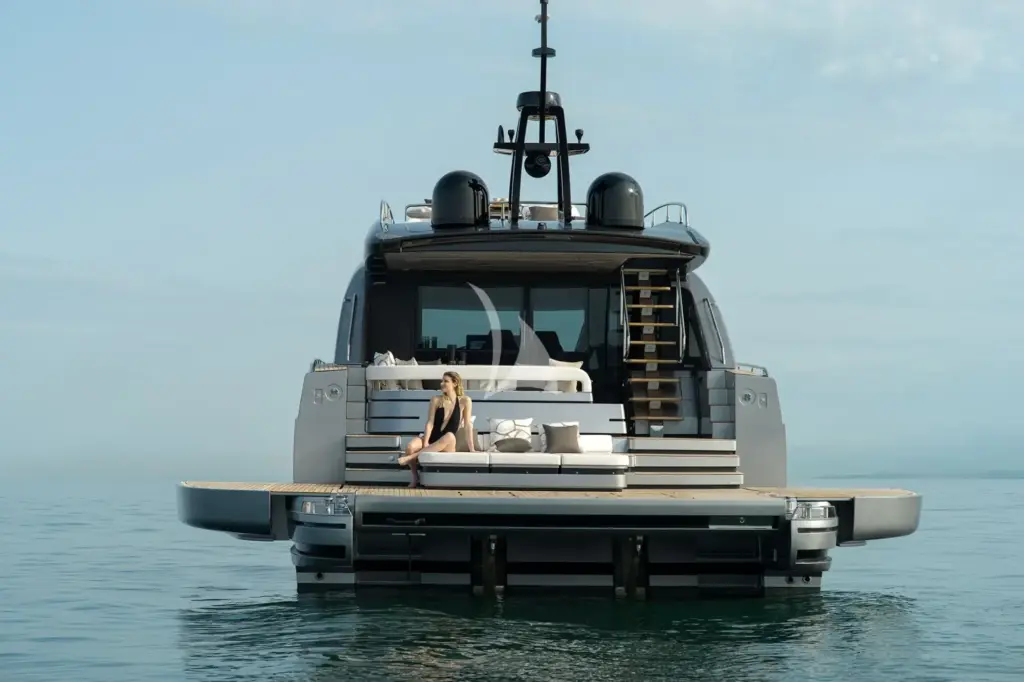 LADY C II - Image 3