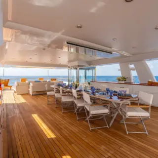 JUBILEE - Sun deck