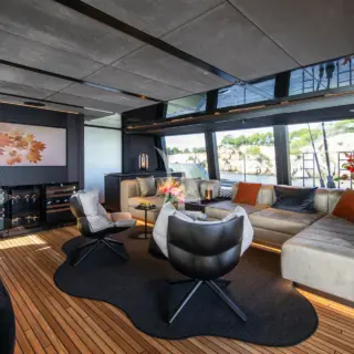A-PLAN Main deck salon 