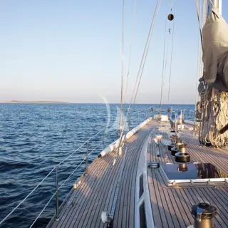 ABEON - Deck