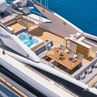 Upper deck