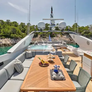 Upper dining deck table
