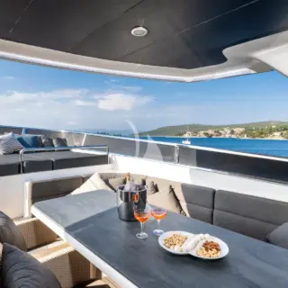 CONTE ALBERTI - Flybridge 