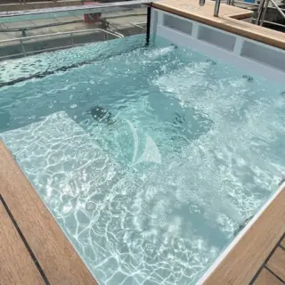 ENJOY - UD Aft Jacuzzi