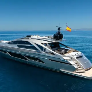EL MACANN - Image 1