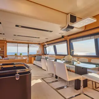BON BON - Dining Area