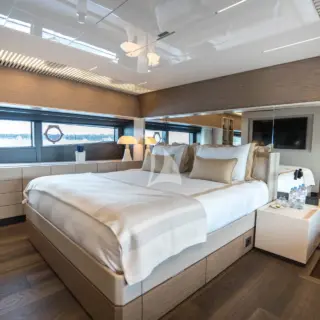 ASTONSEA (Ex Nineteen 42) - Image 18