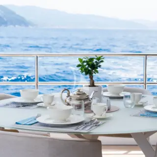 DULCE DE LECHE - Sundeck table