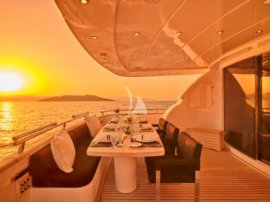 IRENE'S - Aft Deck