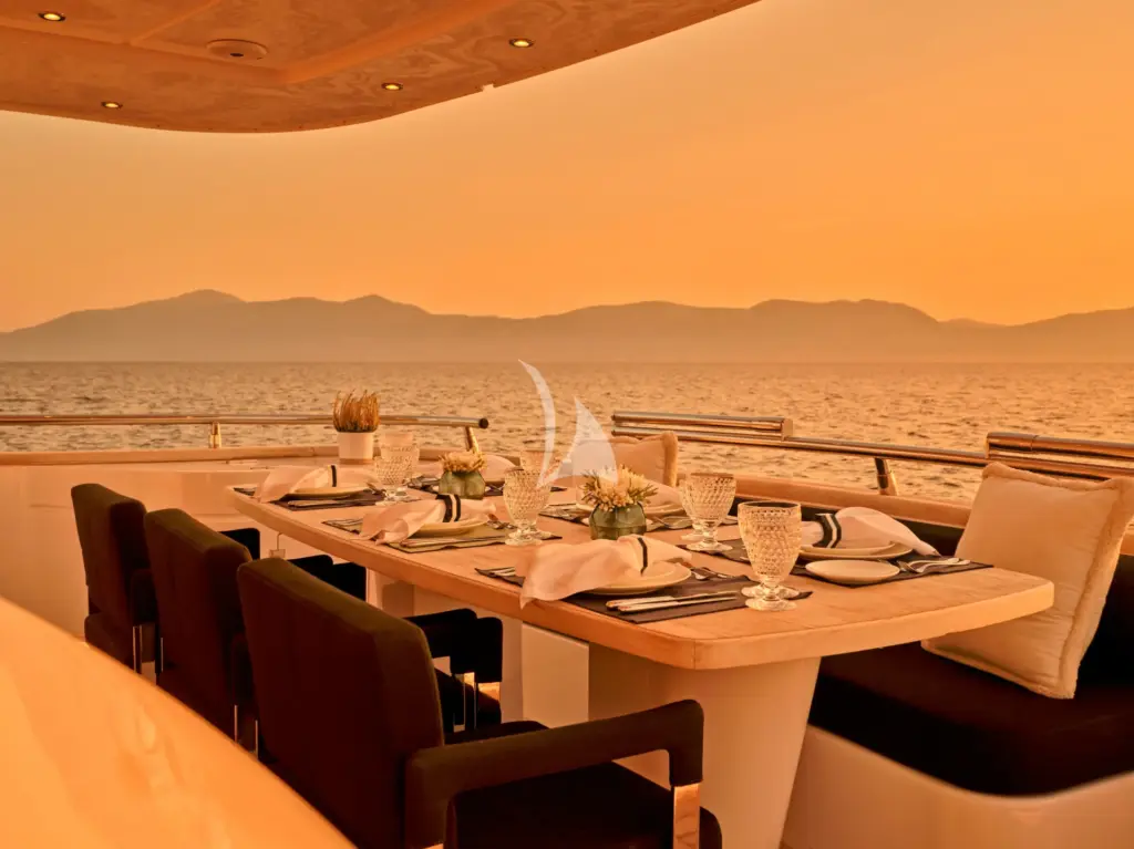 IRENE'S - Aft Deck