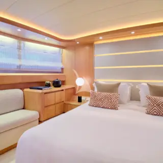 IRENE'S - VIP Cabin