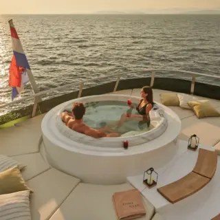 ANIMA MARIS - Jacuzzi - sun deck