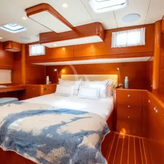 STELLA OF RORC - Master Cabin