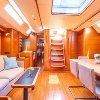 STELLA OF RORC - Saloon
