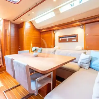 STELLA OF RORC - Saloon