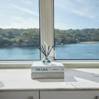 SHORE THING - Image 21