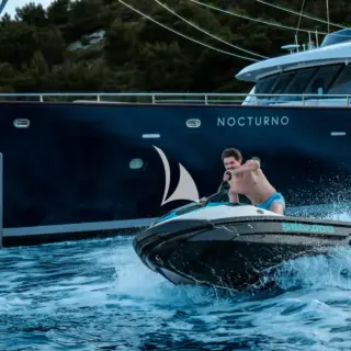 NOCTURNO - Image 22