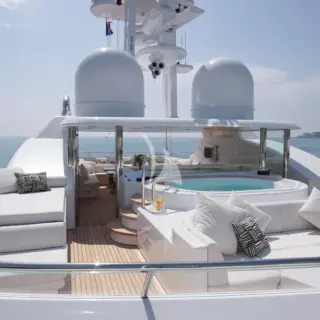 Sundeck