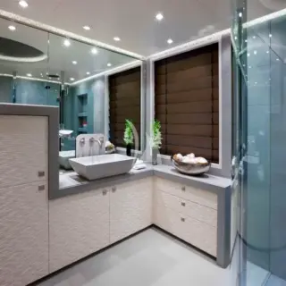 2 Master Ensuites
