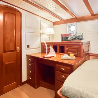 Master office desk