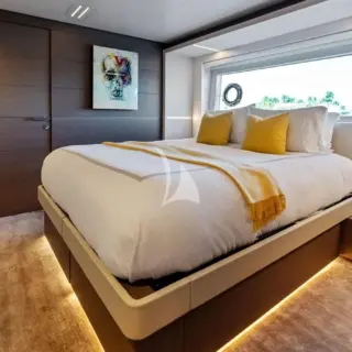 NO SURRENDER - GUEST CABIN