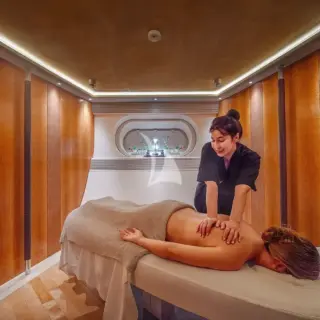 Lower deck massage room