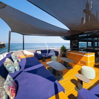 ANGELS - Upper Deck Sun Lounge