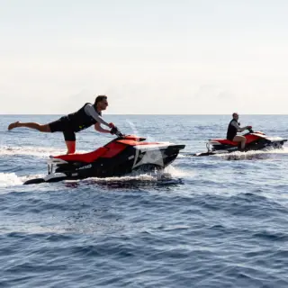 PAPER MOON - Jet ski fun