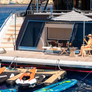 PAPER MOON - Air conditioned beach club with water toys