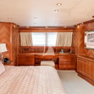 LADY G II - Master Suite