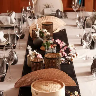 LADY G II - Dining table details
