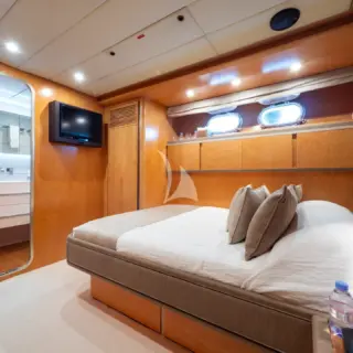 Double Cabin