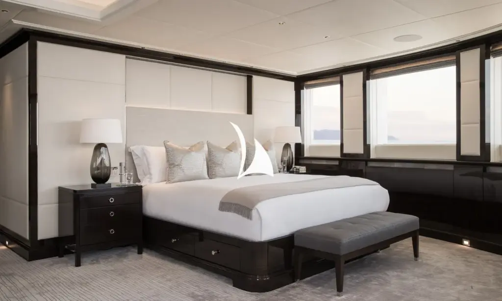 AQUILA - Owner's deck - Master cabin