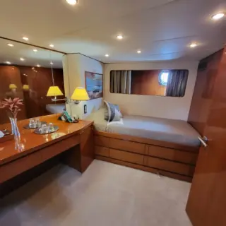 Twin cabin  1