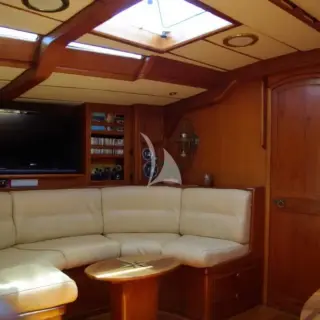 Bernic saloon portside