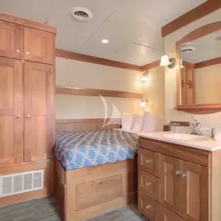 'Master Cabin' B3, B7 - B14, Feature queen or twin beds, view window, windowed door, and a private bath with shower.